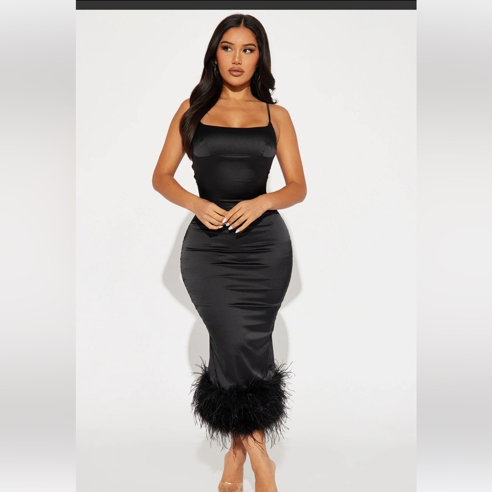 Fashion Nova Party Night Feather Midi Dress - Black M